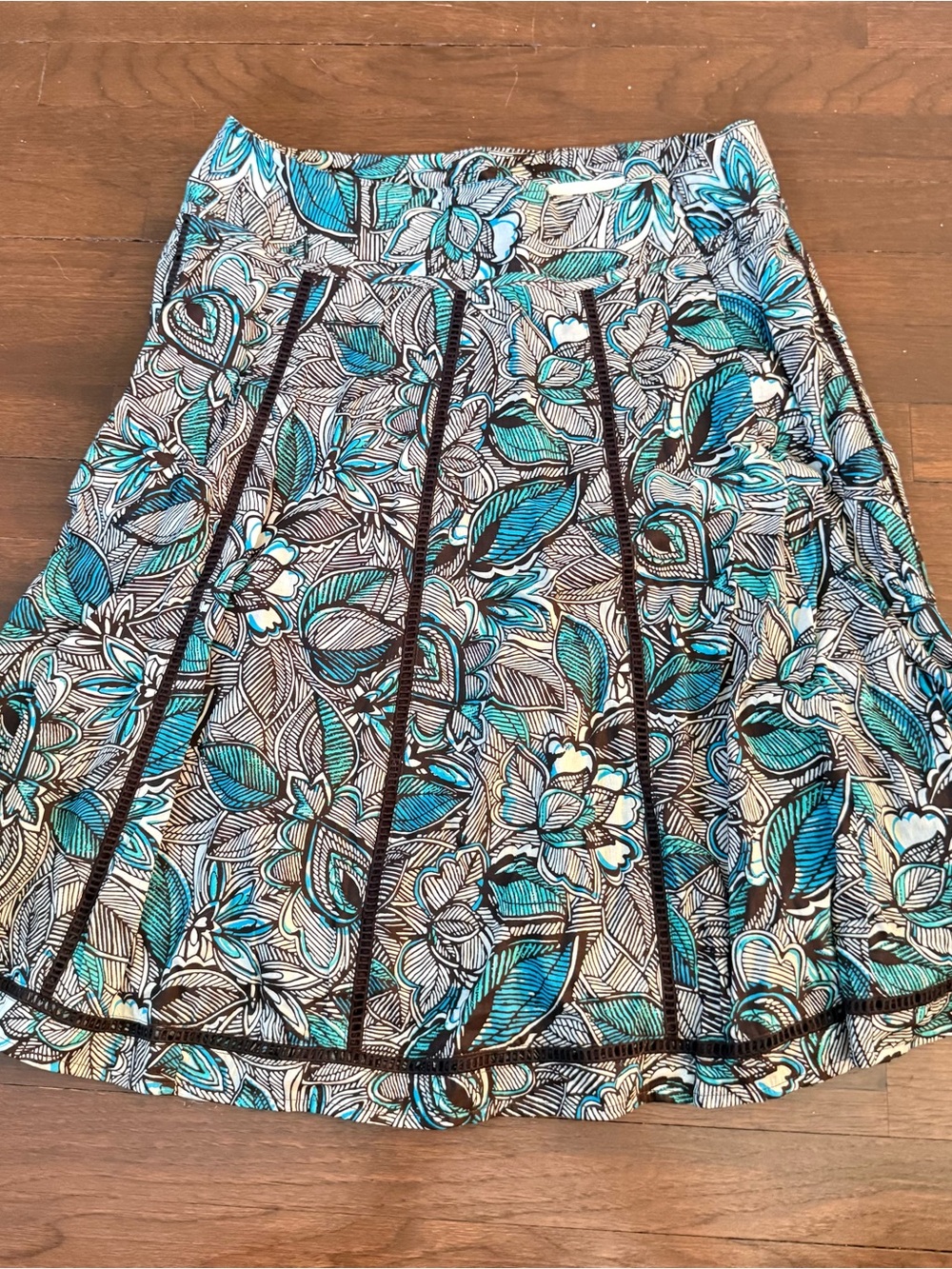Floral Pleated A-Line Skirt in Teal and Black